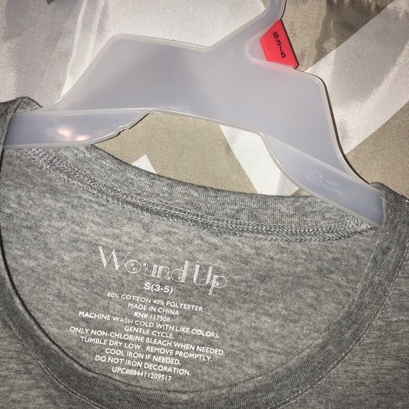 Adorable cactus shirt 🌵☺️ - Picture 4 of 6